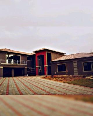 Zest Boutique Manor