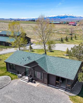 Serene Yellowstone Country Retreat with Deck and Views