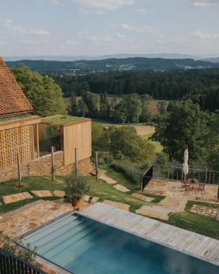 Am Wildbachberg - Luxus Ferienhäuser mit Infinitypool, Privatsauna und Weinkeller