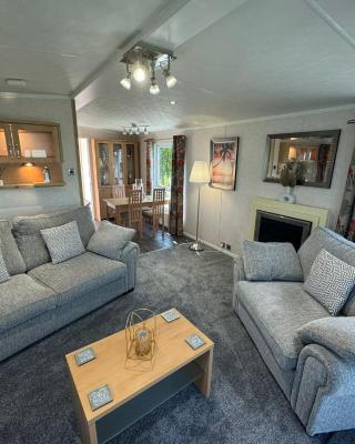 Millfields Holiday Park - Knightsbridge Deluxe - Coastal Caravan Breaks