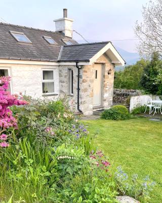 Close to Snowdon with Mountain views of Snowdonia