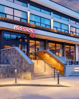 Moxy Banff