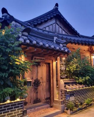 Naru Hanok stay