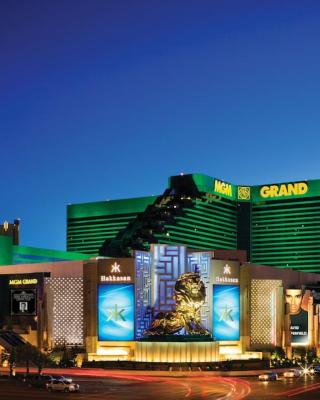 MGM Grand Hotel & Casino By Suiteness