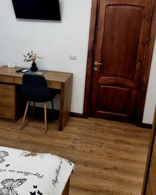 Denisa House