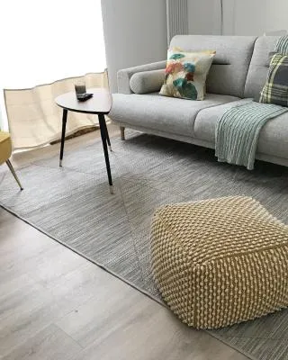 On The Avenue Apt 3