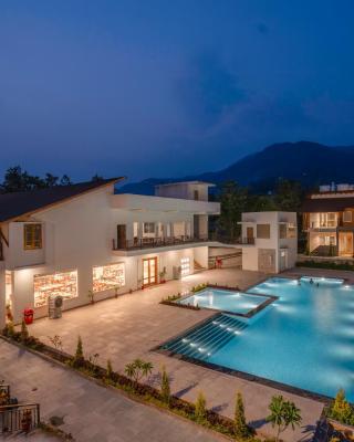 Evara Spa & Resort