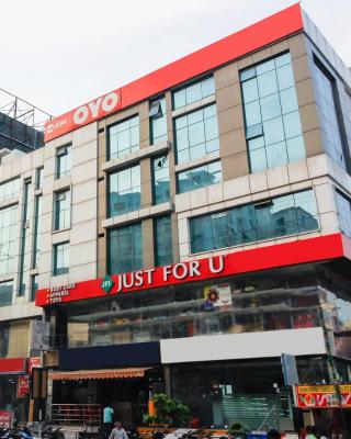 OYO Flagship Hotel Diamond Park