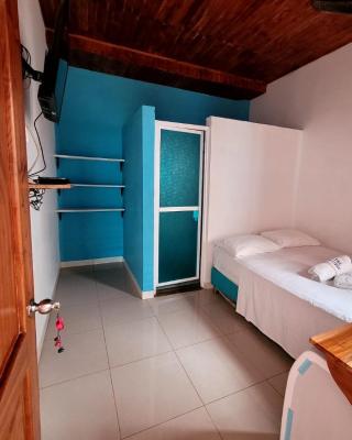 Hotel Zona Libre Capurganá - Cerca a la playa y el muelle