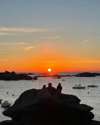 Vacances à 50m de la plage et de la mer