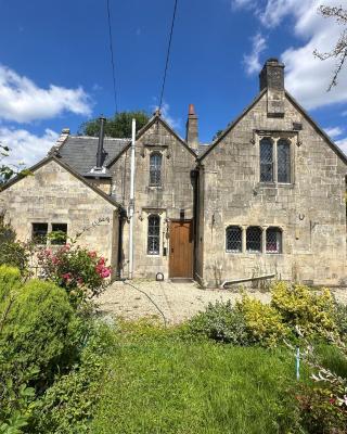 Trowbridge Lodge