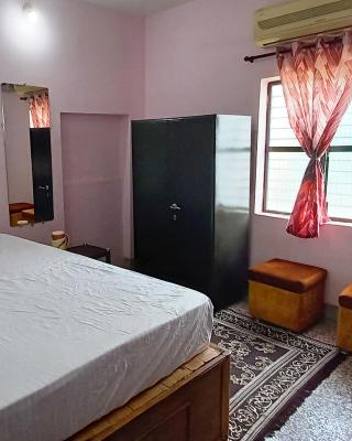 THUBE Saheb B&B