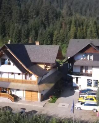 卡萨埃尔维拉旅馆