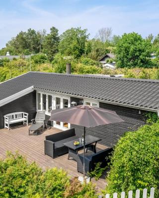 Lovely Home In Kalundborg With Wifi