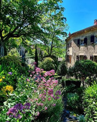 La Grande Maison á Chanteuges