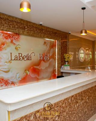LA BEILA HOTEL MERU