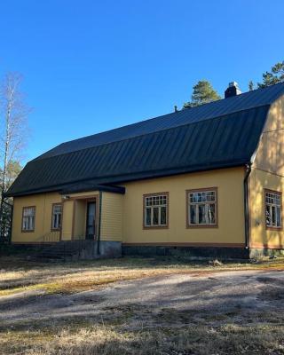 Lomatalo, Villavalona, Koko talo Taivassalossa, Helt semester hus, Taivassalo