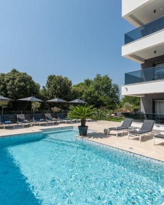 Alex Luxury Apartments