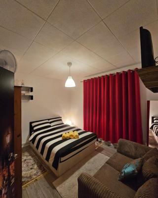 Comfortable doble room close Hide Park