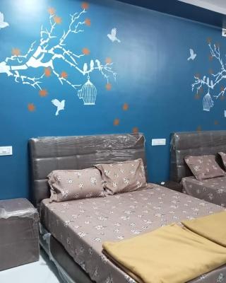 Honest Deluxe Room