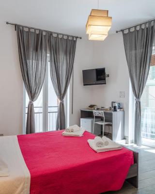 Cavour Rooms