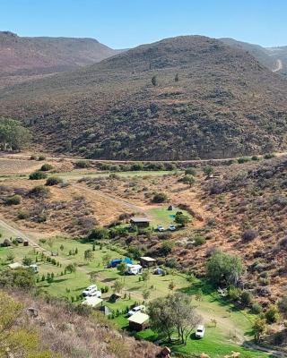 Lylius Cottage and Campsites