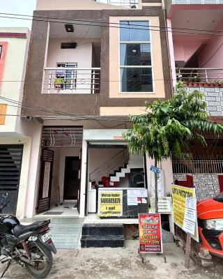 Aniruddha Home Stay