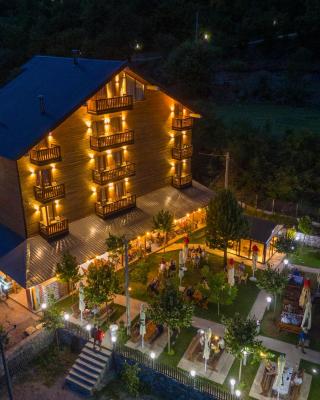 Hotel Jezerca Theth