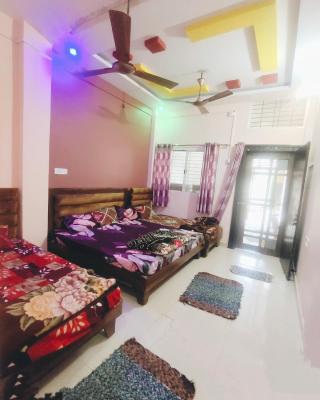 Deviksha Home Stay