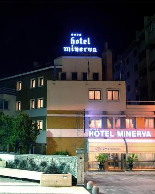 米内尔瓦酒店