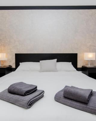 Silver Room
