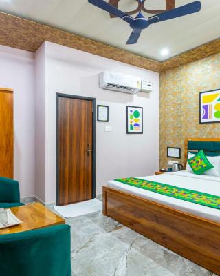 Hotel Ramayan Suites Ayodhya Free Pickup From Ayodhya Railway Station ಉಚಿತ ಪಿಕಪ್ ,ఉచిత పికప్ ,இலவச,பிக்அப்