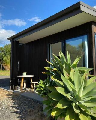 Raglan Studio at The Coastal Retreat