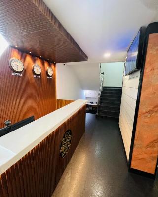 Shanthi Tourist Home
