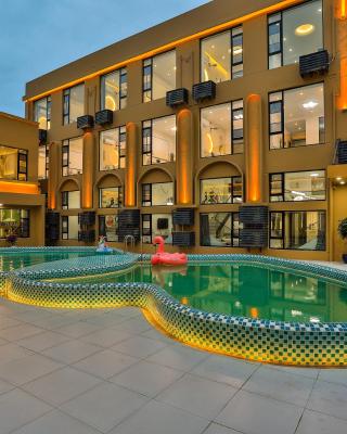 Chuxin Moshe Hotel--Free shuttle bus service from PuD'ong Airport and Disneyland is available