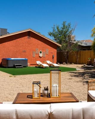 Red Rock - Desert feel - Game Room