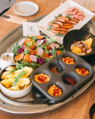 糸島STAYｘCafe 海のみちひき-小富士あたり-