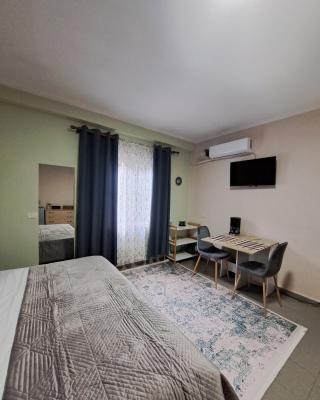 Morfeas Guest House