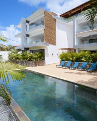 Pointe aux Canonniers Beach Luxury Apartment