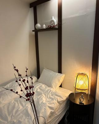 Pocket Seoul Oriental