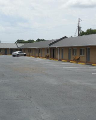 River Heights Motel