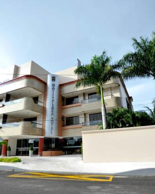 Mavil Plaza Hotel