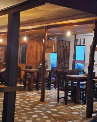 Arthur Homestay Telescope Mentawai