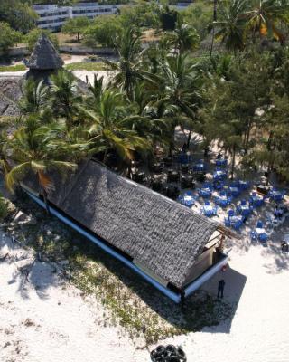 The New Big Tree Beach Resort