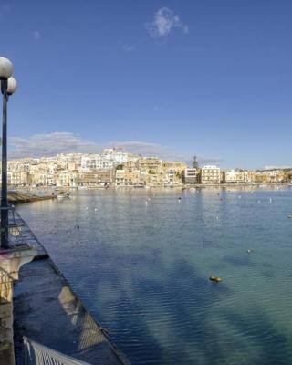 Seaview,beautiful 3br Apt 2