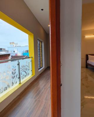 EESHA Inn - A Premium Home stay Near Temple