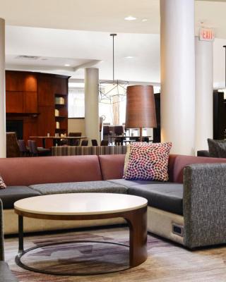 Courtyard Marriott Houston Pearland