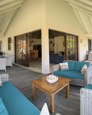 Vrijstaande BB BEACH Villa Azure