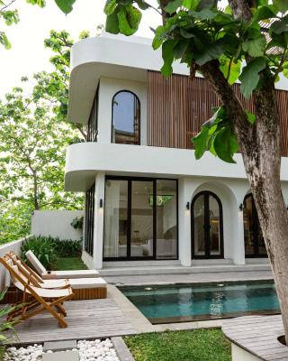 Lyvin Bingin Villas