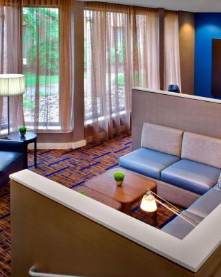 Courtyard By Marriott Hartford Windsor Airport